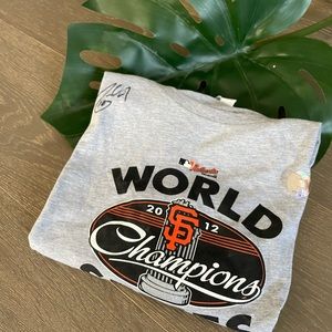 SF Giants 2012 World Series T-shirt NWOT